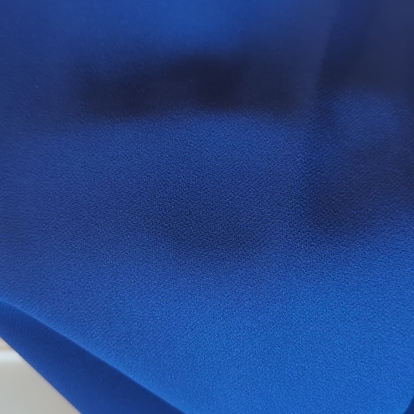 Elegant Green Midi Dress - Picture 6 of 6